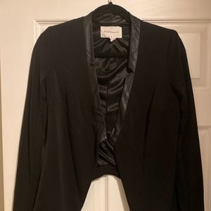 BCBG GENERATION Tuxedo Knit Crepe Blazer